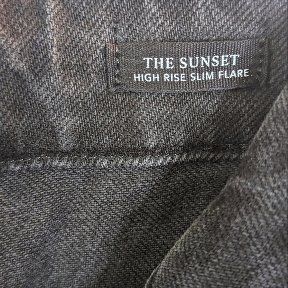 NEW....RAILS The Sunset High Rise Slim Flare Black Jeans...Size 30 - Picture 9 of 9